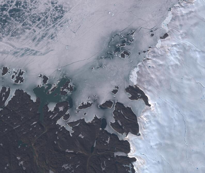 Aerial view of Humboldt Glacier - South