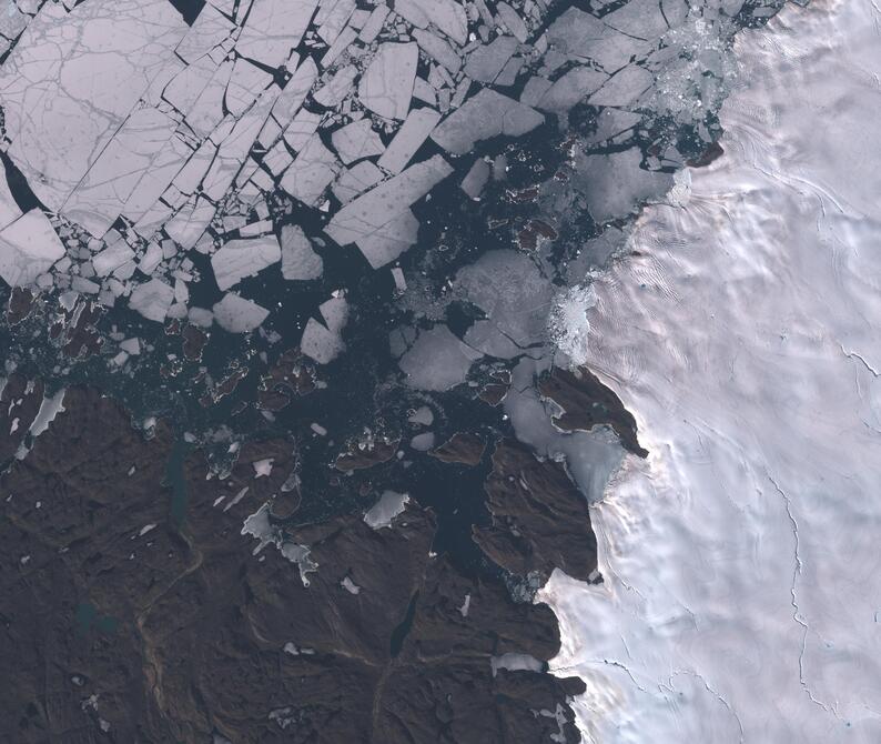 Aerial view of Humboldt Glacier - South