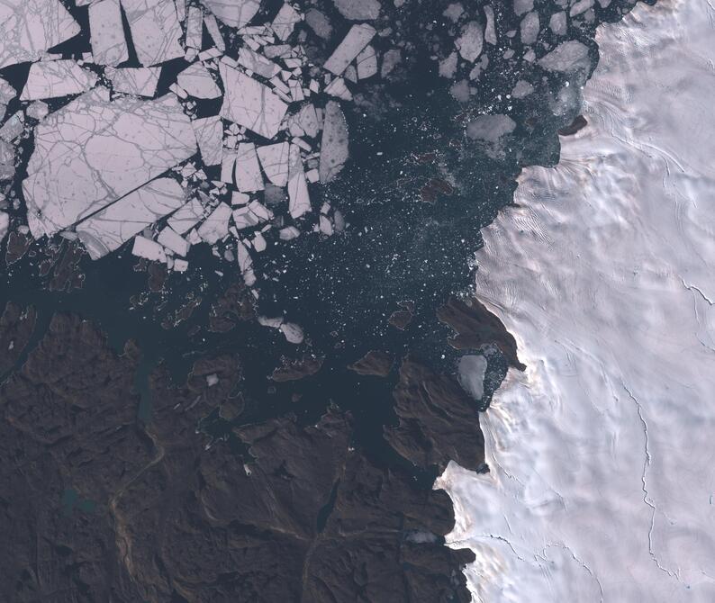 Aerial view of Humboldt Glacier - South