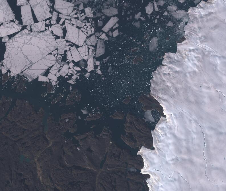 Aerial view of Humboldt Glacier - South