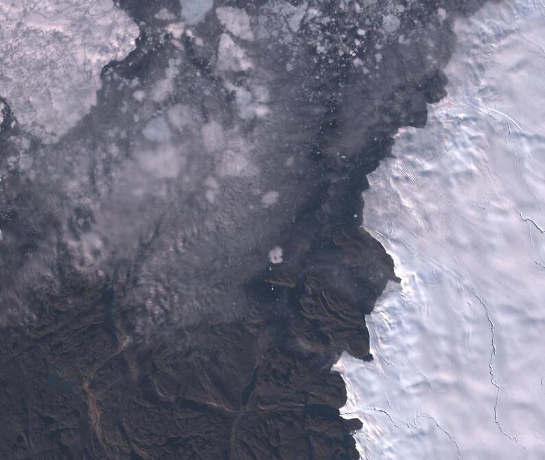 Aerial view of Humboldt Glacier - South