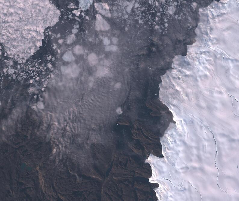 Aerial view of Humboldt Glacier - South