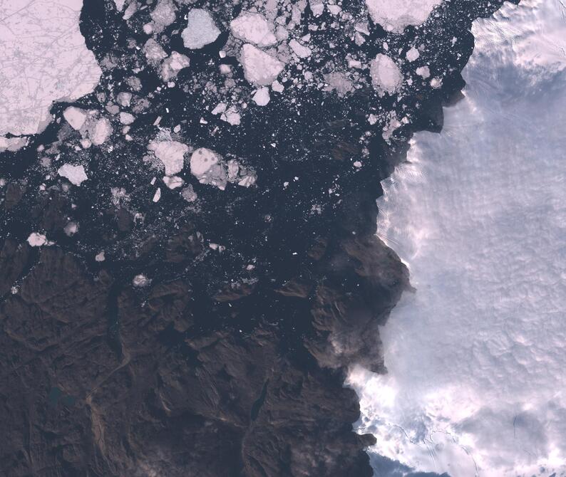 Aerial view of Humboldt Glacier - South