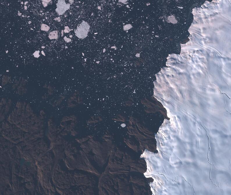 Aerial view of Humboldt Glacier - South