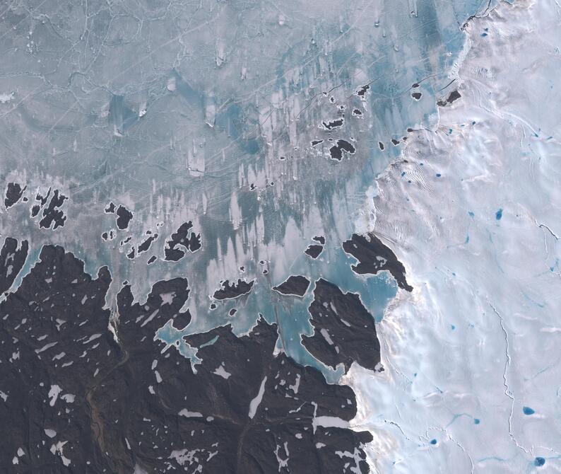 Aerial view of Humboldt Glacier - South