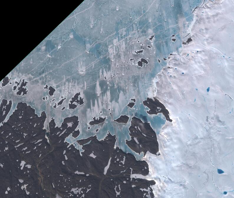 Aerial view of Humboldt Glacier - South