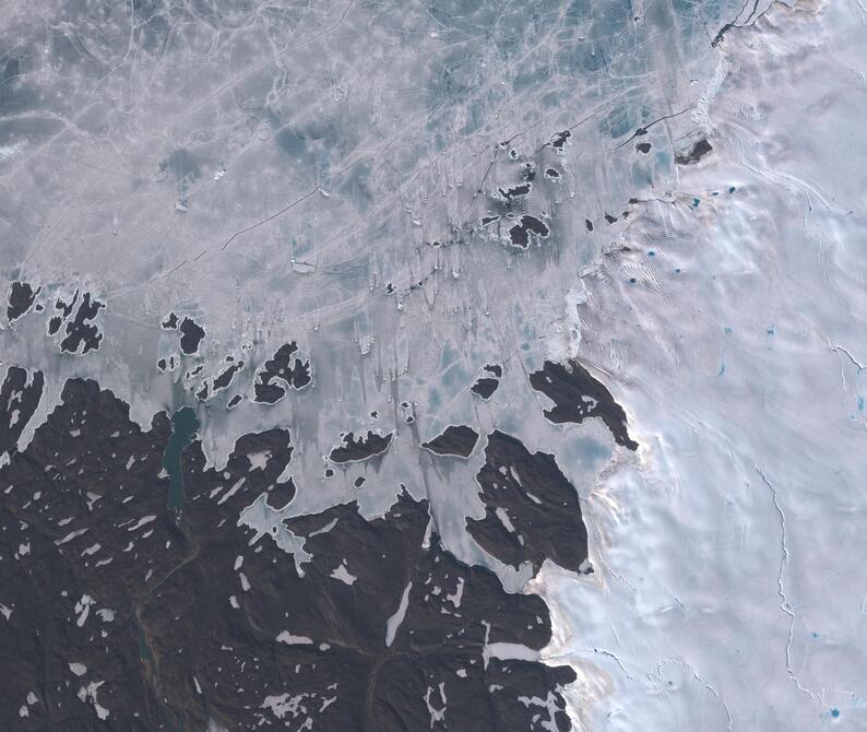 Aerial view of Humboldt Glacier - South