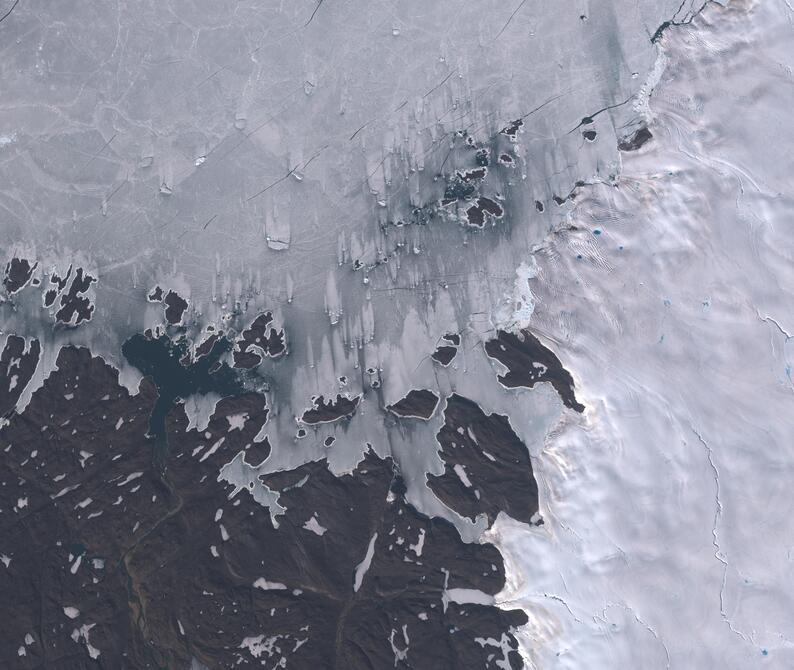 Aerial view of Humboldt Glacier - South