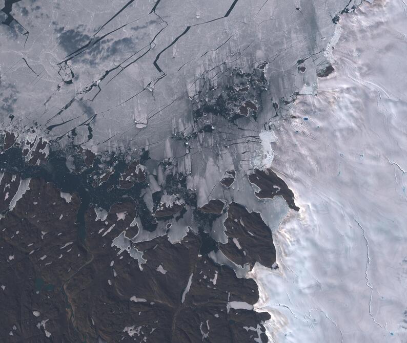 Aerial view of Humboldt Glacier - South