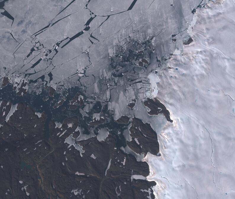 Aerial view of Humboldt Glacier - South