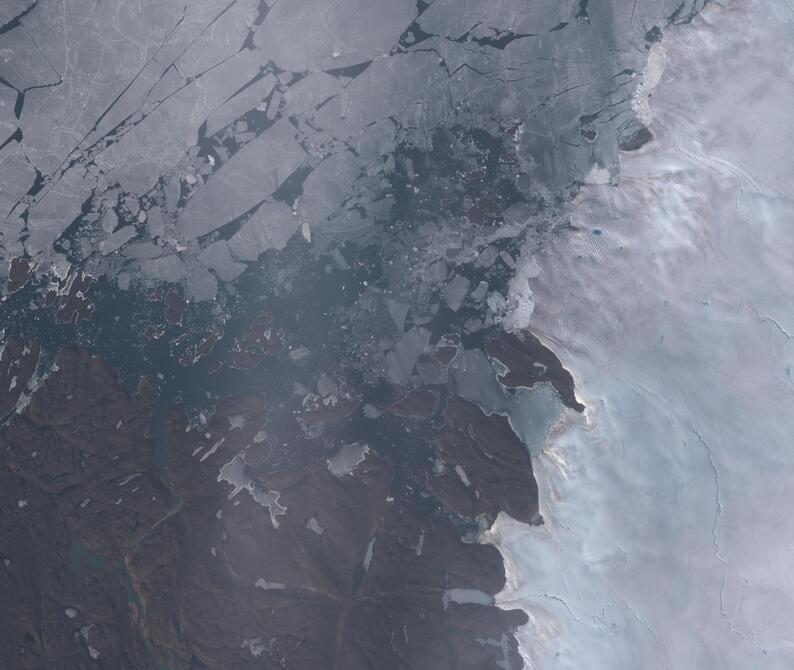 Aerial view of Humboldt Glacier - South