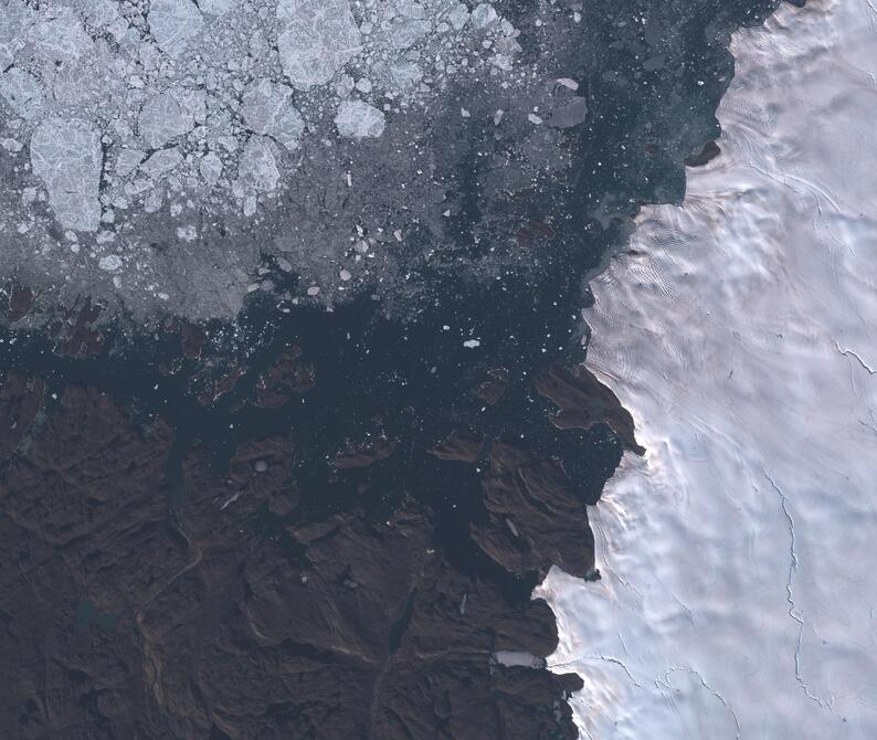 Aerial view of Humboldt Glacier - South