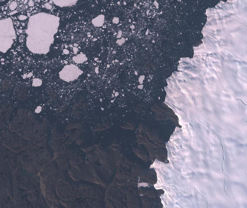 Aerial view of Humboldt Glacier - South