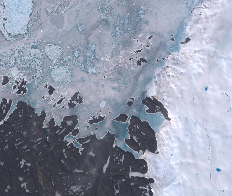 Aerial view of Humboldt Glacier - South