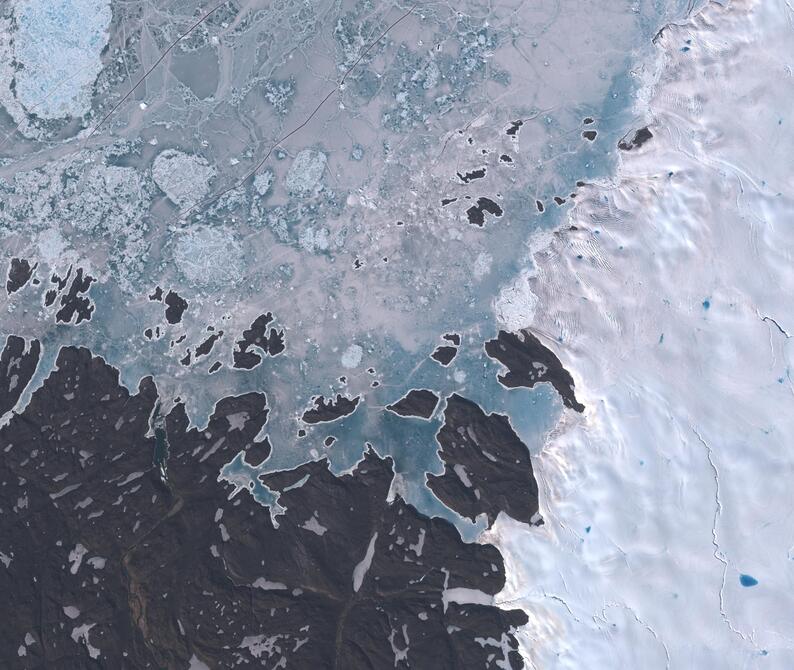 Aerial view of Humboldt Glacier - South