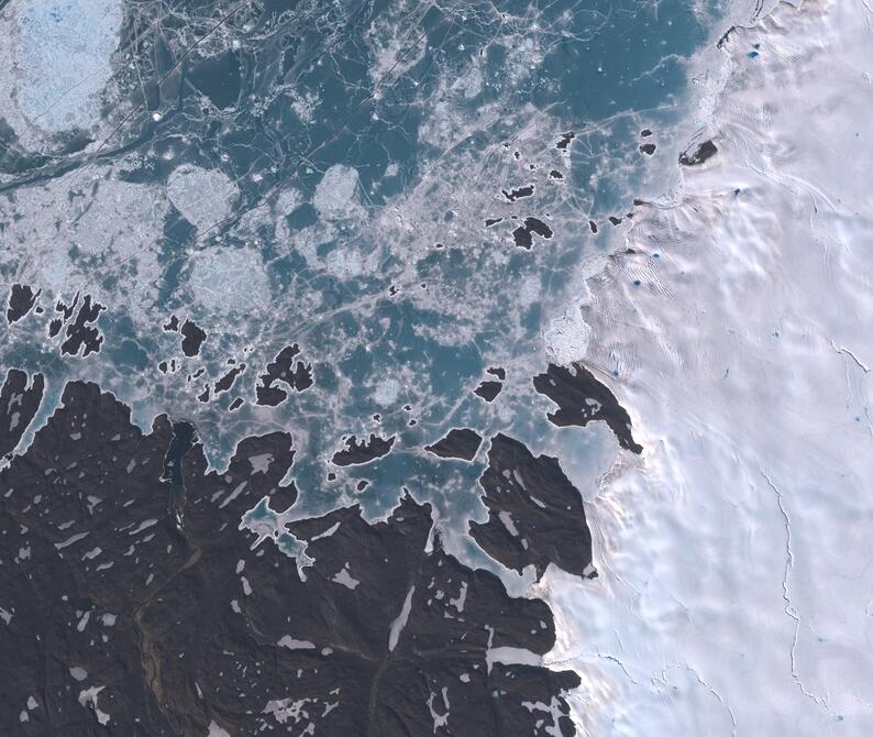 Aerial view of Humboldt Glacier - South