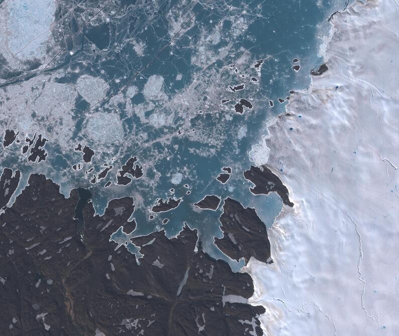 Aerial view of Humboldt Glacier - South