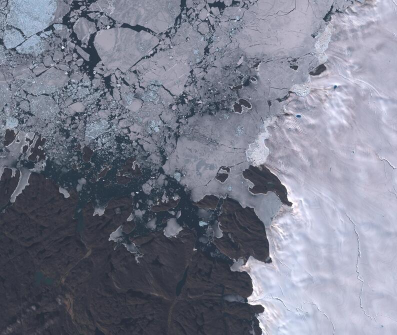 Aerial view of Humboldt Glacier - South