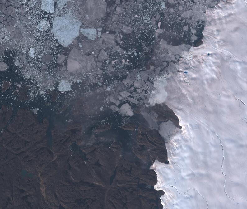 Aerial view of Humboldt Glacier - South