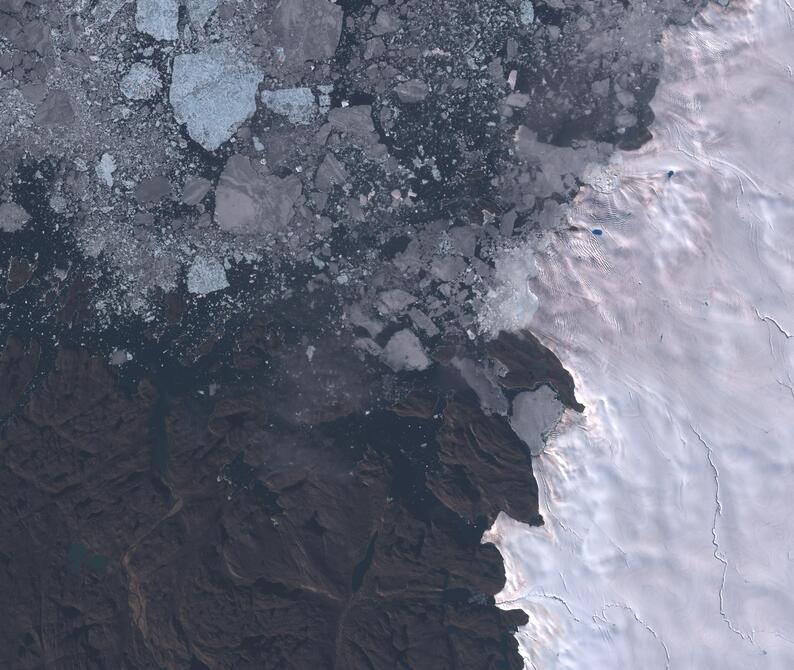 Aerial view of Humboldt Glacier - South