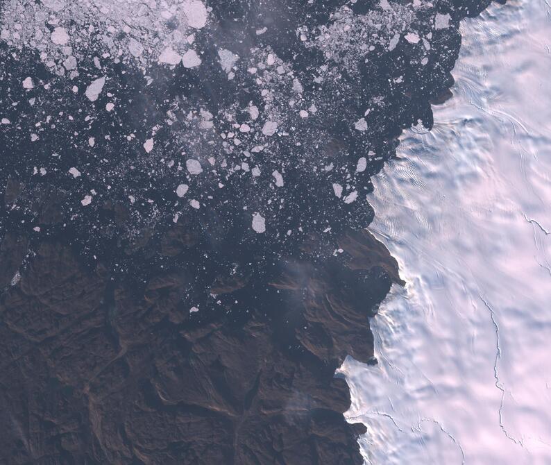 Aerial view of Humboldt Glacier - South