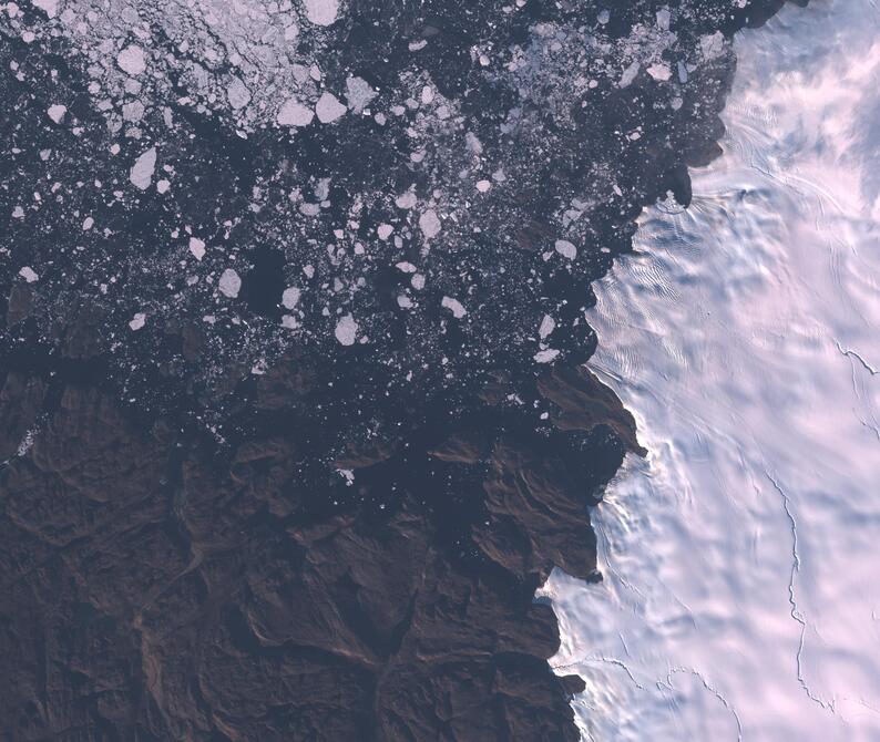 Aerial view of Humboldt Glacier - South
