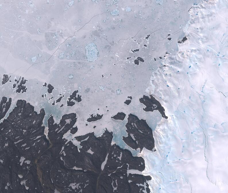 Aerial view of Humboldt Glacier - South