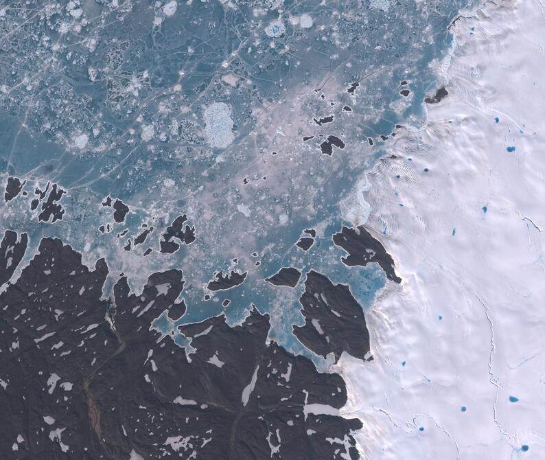 Aerial view of Humboldt Glacier - South