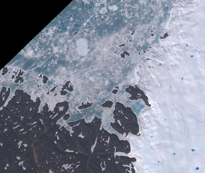 Aerial view of Humboldt Glacier - South