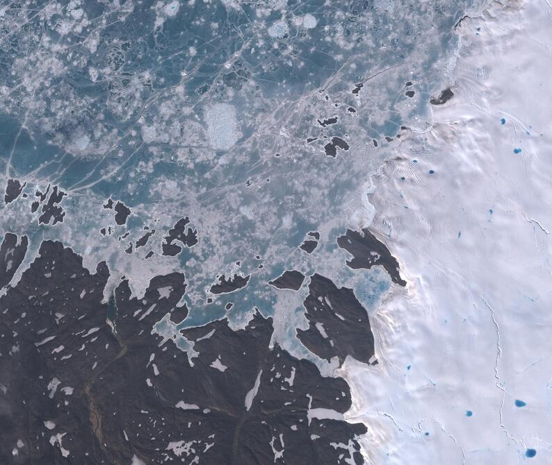 Aerial view of Humboldt Glacier - South