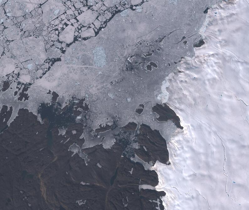 Aerial view of Humboldt Glacier - South