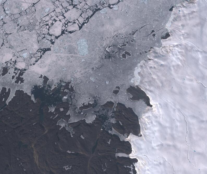 Aerial view of Humboldt Glacier - South