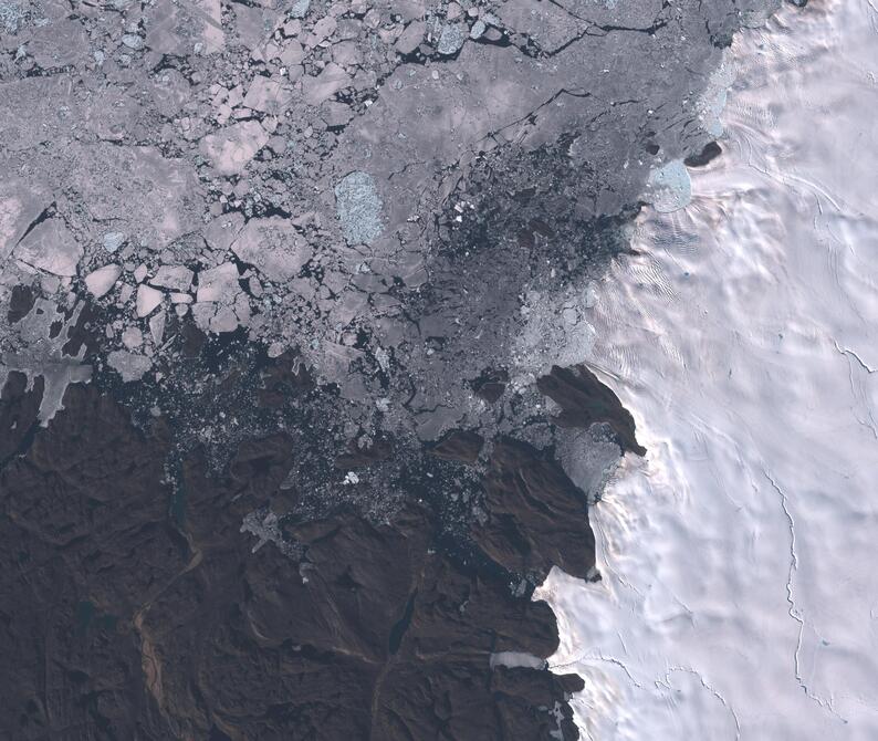 Aerial view of Humboldt Glacier - South
