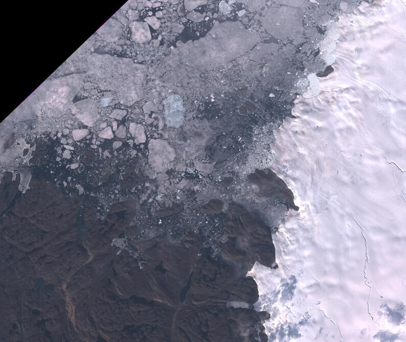 Aerial view of Humboldt Glacier - South