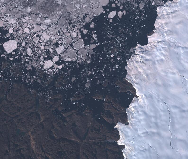 Aerial view of Humboldt Glacier - South