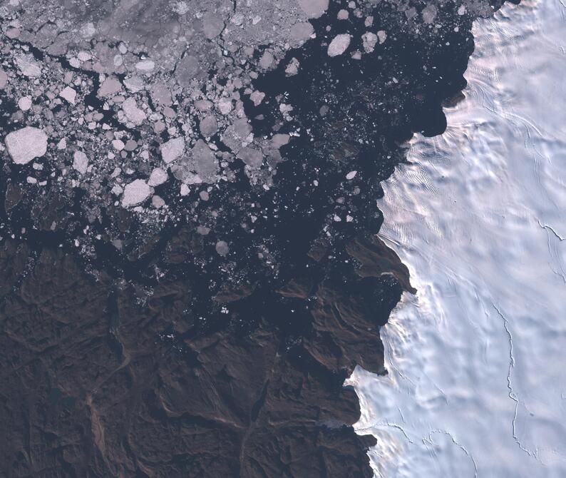 Aerial view of Humboldt Glacier - South