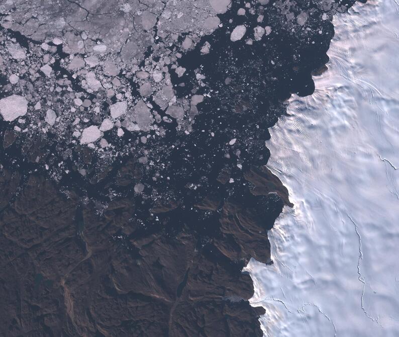 Aerial view of Humboldt Glacier - South
