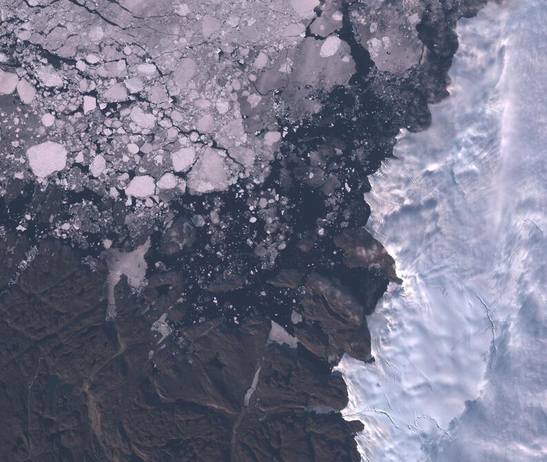 Aerial view of Humboldt Glacier - South