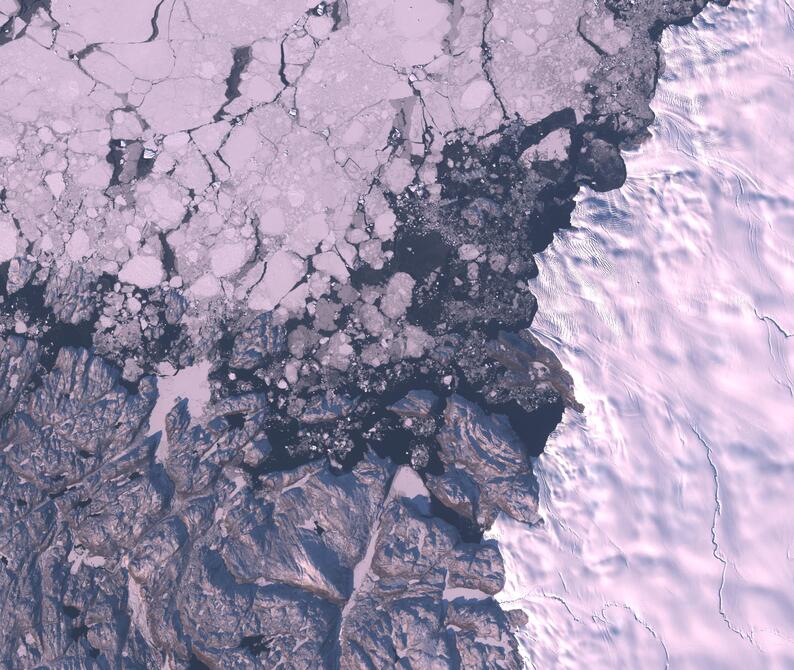 Aerial view of Humboldt Glacier - South