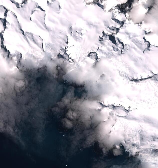 Aerial view of Kjerulf Glacier