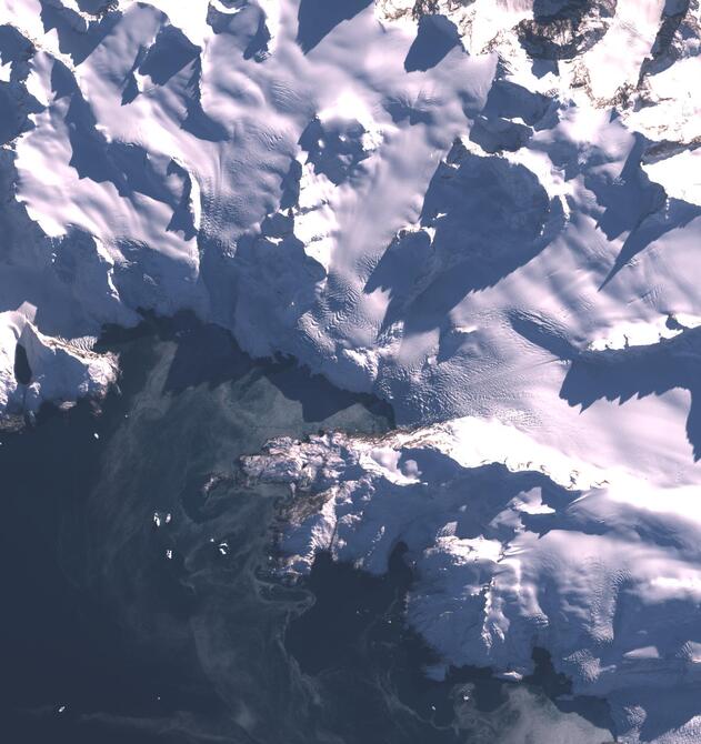 Aerial view of Kjerulf Glacier