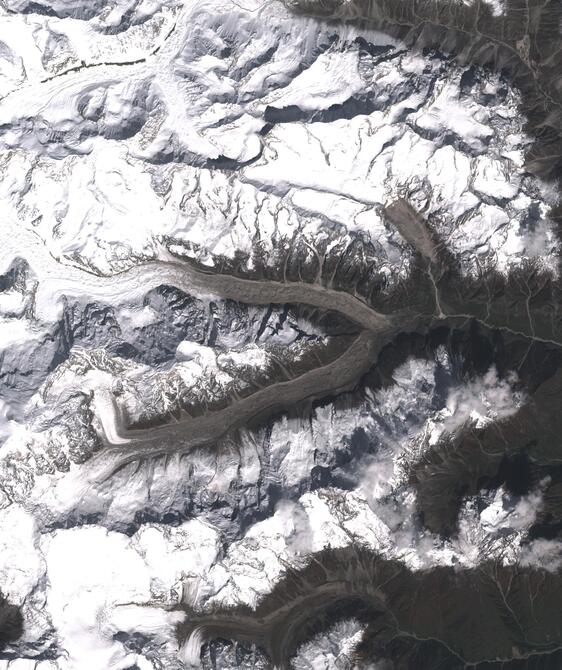 Aerial view of Satopanth Glacier