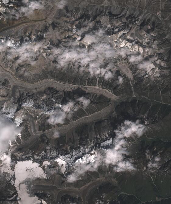 Aerial view of Satopanth Glacier