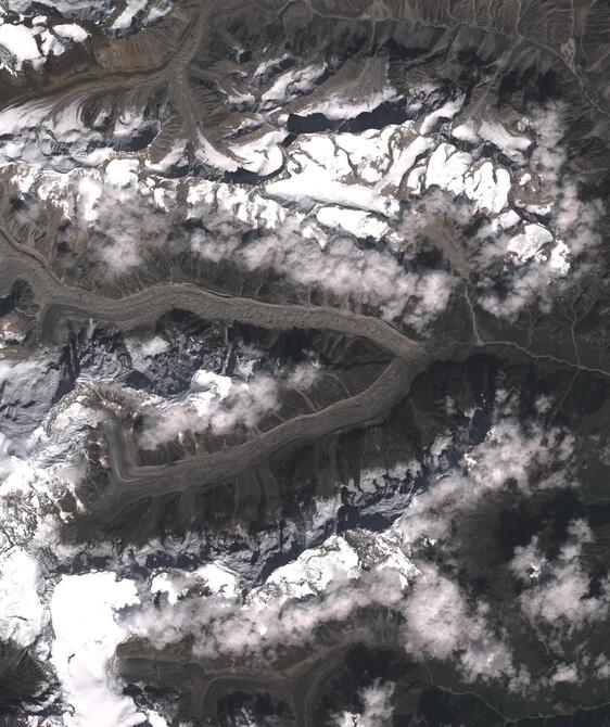 Aerial view of Satopanth Glacier