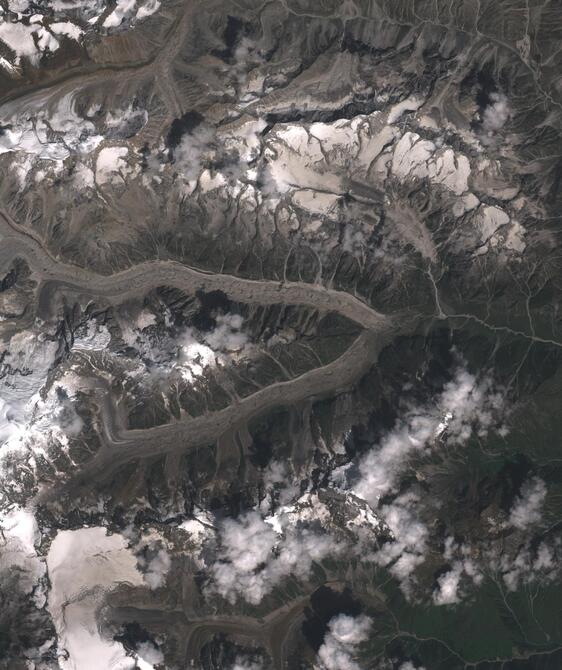 Aerial view of Satopanth Glacier