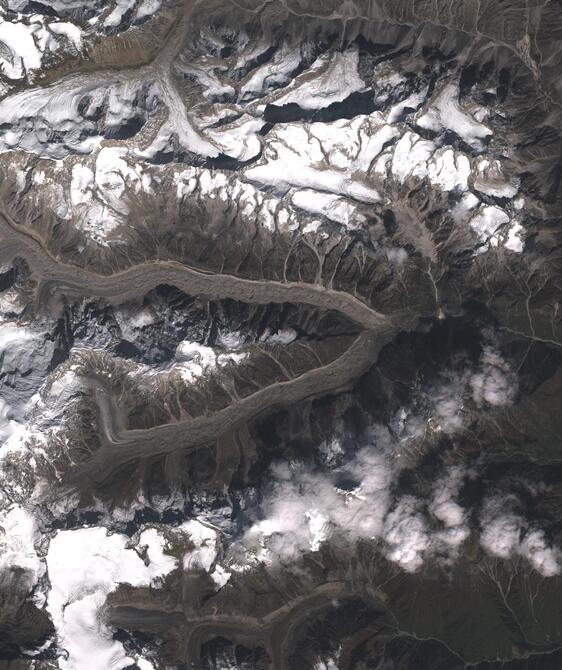 Aerial view of Satopanth Glacier