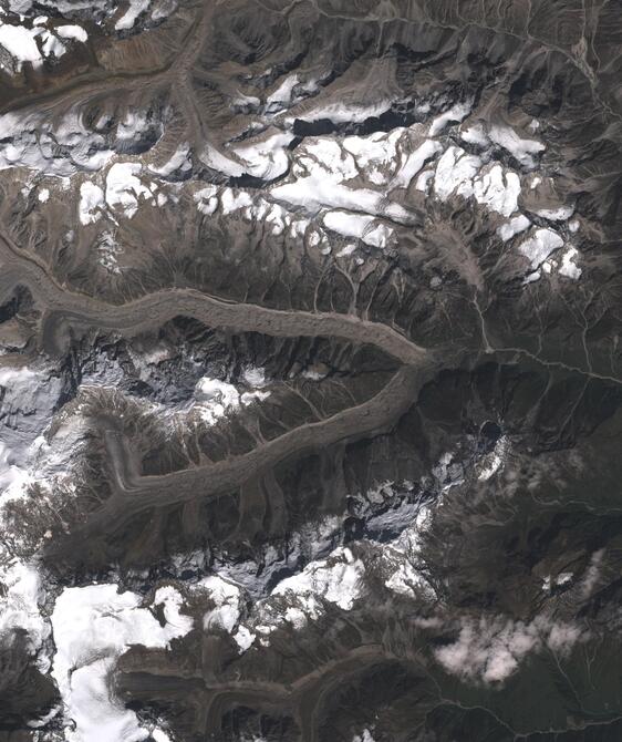 Aerial view of Satopanth Glacier