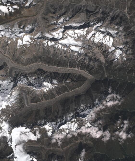 Aerial view of Satopanth Glacier