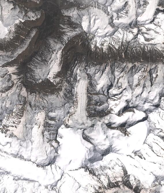 Aerial view of Shafat Glacier