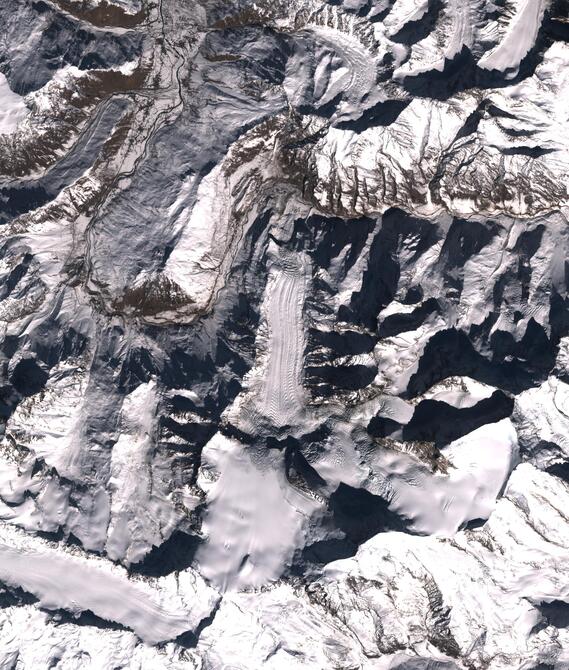 Aerial view of Shafat Glacier